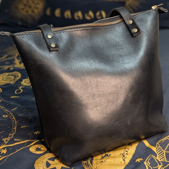 Portland Leather Goods Black Full Grain Small Tote - Picture 3 of 10